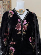 D6 VELVET-Black Floral Embroidered 3-Piece Suit with Luxury Dupatta