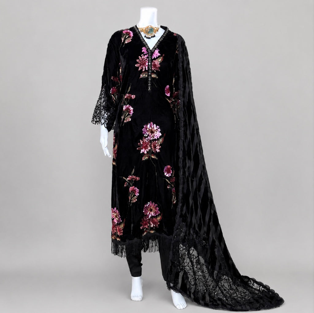D6 VELVET-Black Floral Embroidered 3-Piece Suit with Luxury Dupatta