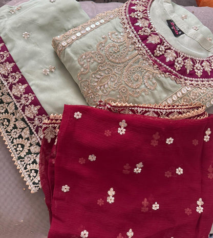 بدلة أورجانزا فاخرة مطرزة بكثافة من ثلاث قطع مع دوباتا شيفون - ملابس الزفاف والحفلات