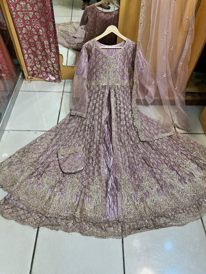 Luxury Double-Layer Embroidered Maxi Set with Matching Potli Bag & Free Gift – Timeless Elegance