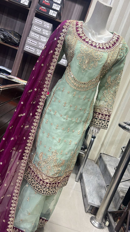 بدلة أورجانزا فاخرة مطرزة بكثافة من ثلاث قطع مع دوباتا شيفون - ملابس الزفاف والحفلات