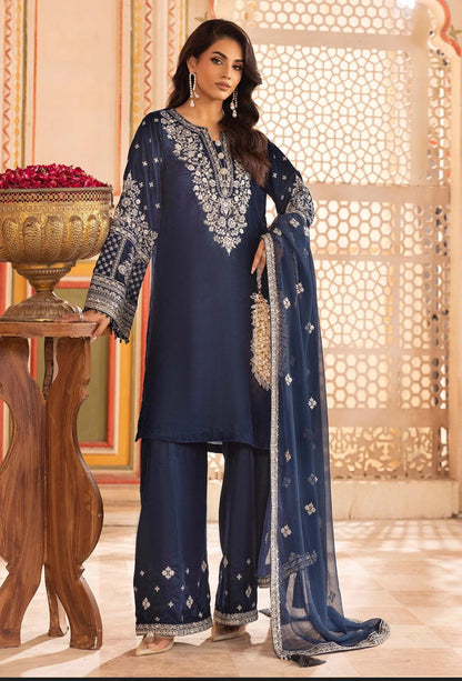 Adan Libas Original Velvet Collection 2025 – Luxury Embroidered Winter Suits